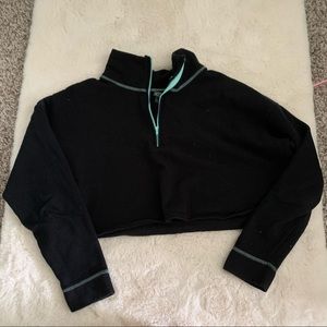 Cropped sweatshirt